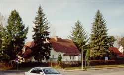 Haus Stra&szlig;enansicht